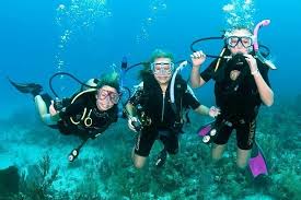 Scuba Diving in Dubai